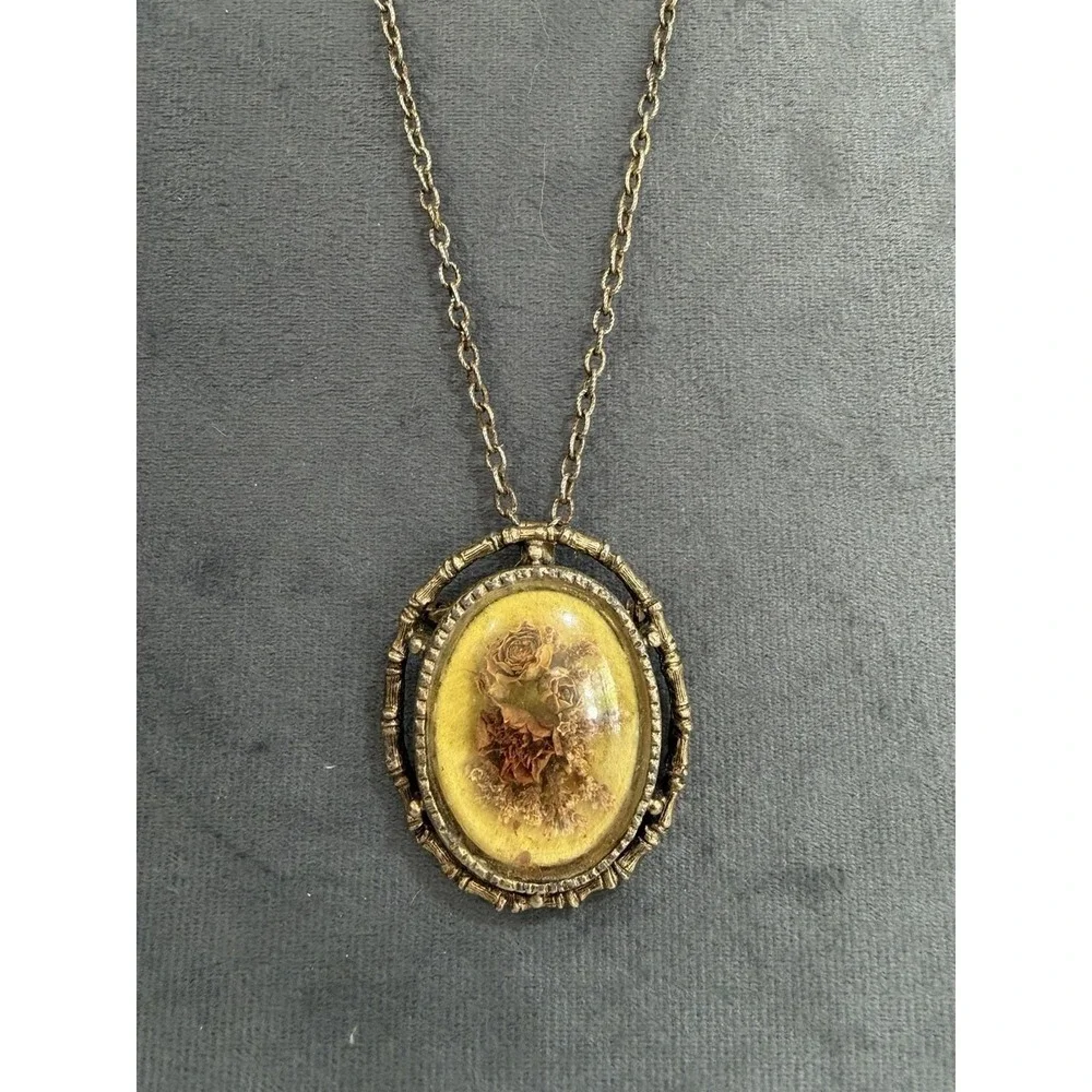 Vintage Gold Tone Dried Flowers Brooch Pendant Necklace p2